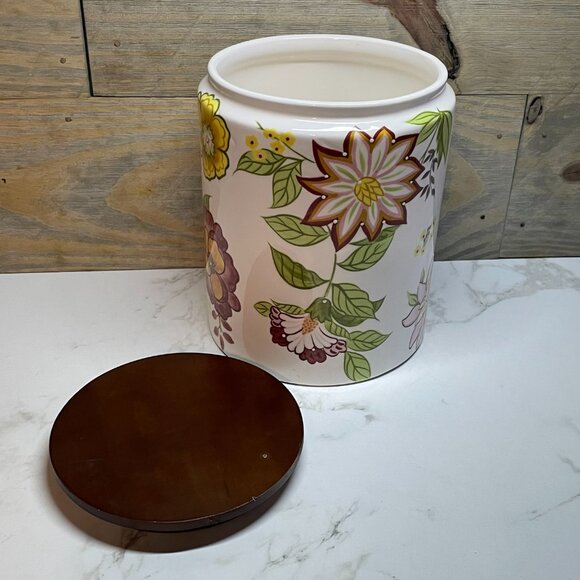 Cookie Jar Storage Container with Wooden Lid in Zinnia Floral Print Dash of That - Picture 2 of 4